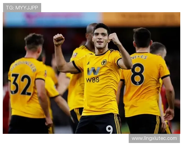 热刺迎战狼队首发阵容公布 西蒙斯理查利森登场 罗梅罗库杜斯出战 热刺迎战狼队首发阵容公布 西蒙斯理查利森登场 罗梅罗库杜斯出战