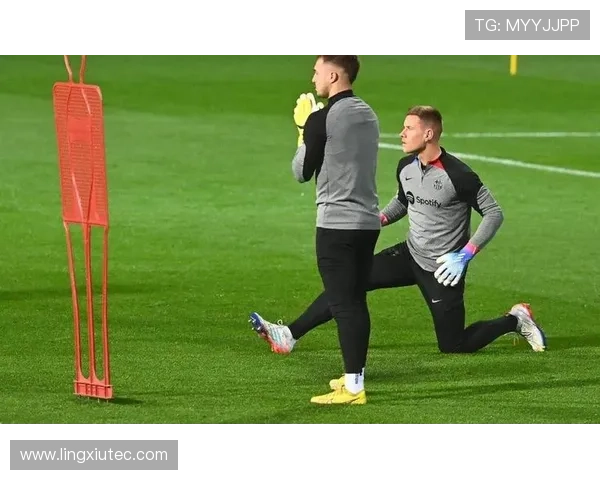 特尔施特根冬窗转会仍存可能性 租借选项亦在考虑之中 特尔施特根冬窗转会仍存可能性 租借选项亦在考虑之中