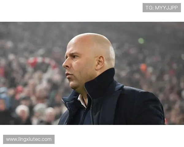 以内维尔:斯洛特必须战胜凯尔凯兹 现利物浦让人联想到昔日曼联主导地位 以内维尔:斯洛特必须战胜凯尔凯兹 现利物浦让人联想到昔日曼联主导地位