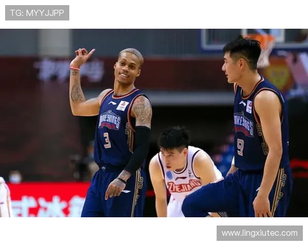 卡萨诺批评阿莱格里战术过于保守 球队进球后全线防守难以提升球员